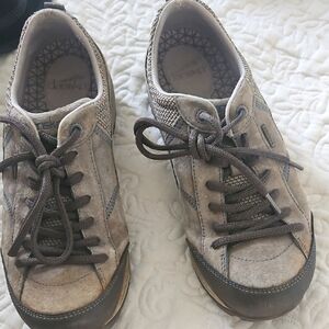 Dansko Hiking Shoe